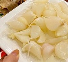 Sweet Pickled Garlic