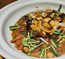 Braised Abalone with Chicken