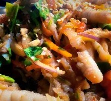 Dai-style Crushed Chicken Feet