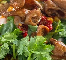 Braised Pork Intestines Noodles