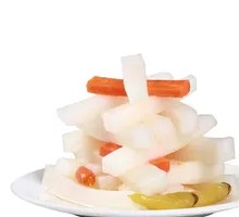 Spicy Pickled Radish