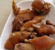 Braised Pork Trotter in Soy Sauce