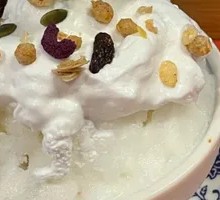 Yogurt Ice Tangyuan