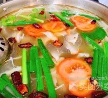 Sour Cabbage Pork Trotter Pot