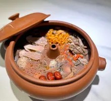 Wild Mushroom Steam Pot Chicken