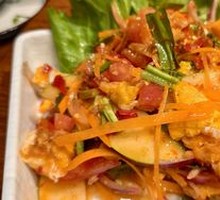 Zhaotong Apple and Egg Salad