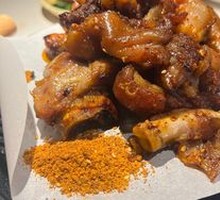 Braised and Roasted Pig's Feet