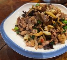 Xuanwei Stir-Fried Pork