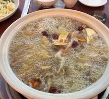 Mushroom Hot Pot