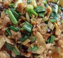 Xuanwei Stir-Fried Pork