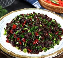 Stir-Fried Blood Chili