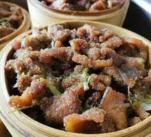 Steamed Pork with Rice Flour