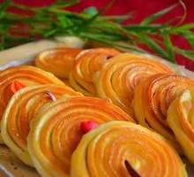 Milk-Flavored Golden Roll