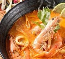 Tom Yum Seafood Mama Noodles