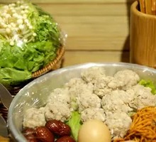Steam Pot Meatball Soup