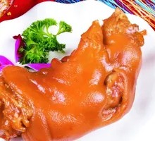 Roasted Braised Pig Trotter