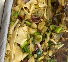 Sliced Fish with Spicy Sauce