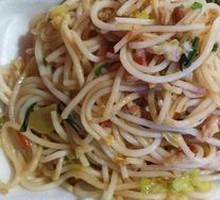 Stir-Fried Rice Noodles with Fresh Meat