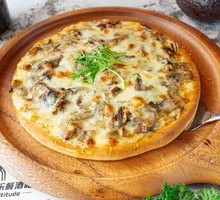 Yunnan Black Truffle Pizza