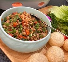 Lemongrass Meat Crispy Balls