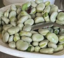 Stir-Fried Broad Beans