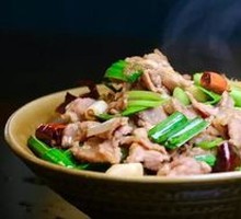 Xuanwei Stir-Fried Pork