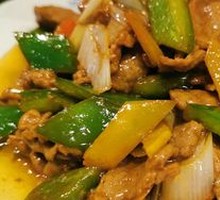 Stir-Fried Beef with Yellow Onion