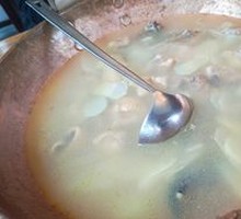 Yellow精 Stewed Free-range Chicken