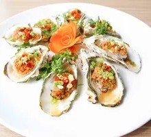 Charcoal-Grilled Rushan Oysters
