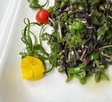 Stir-fried Dry Boletus
