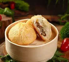 Grilled Porcini Mushroom Flaky Bun