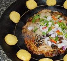 Dry-Steamed Spicy Fish Pot