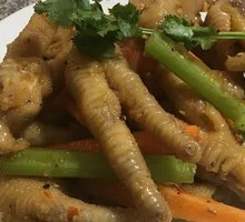 Dai-Style Cold Chicken Feet