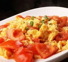 Tomato and Egg Stir-Fry