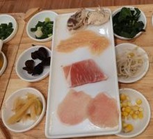 Yunnan Traditional Crossing-the-Bridge Rice Noodles