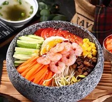 Shrimp Stone Pot Rice Bowl