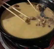 Nujiang Lacquer Oil Chicken