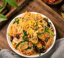 Egg Fried Rice Noodles