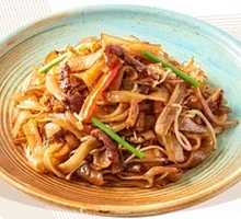 Iron Plate Dry Stir-Fried River Beef