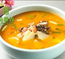 Dried Pickled Vegetable and Potato Slice Soup