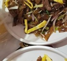 Dry-Fried Beef Rice Noodles