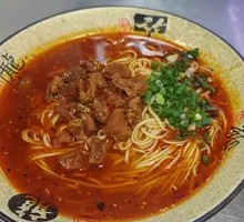 Braised Pork Rice Noodles