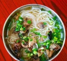 Stewed Chicken Rice Noodles