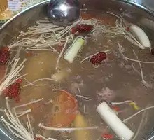 Secret Bone-Scented Three Delicacies Pot