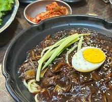 Korean Fried Noodles with Sauce