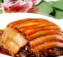 Lotus Leaf Pork Roll