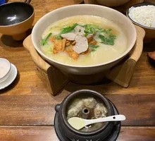 Crossing-the-bridge Rice Noodles