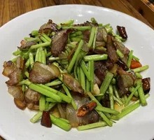 Water Bamboo Stir-fried with Preserved Pork