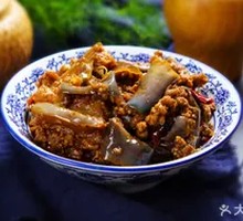 Sauce-Braised Eggplant