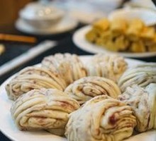 Rose Buns